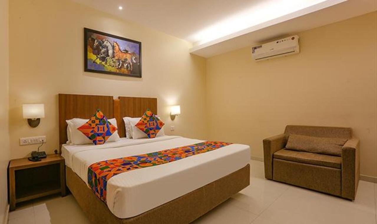 Fabhotel Royal International - Nr Mumbai International Airport Exterior photo